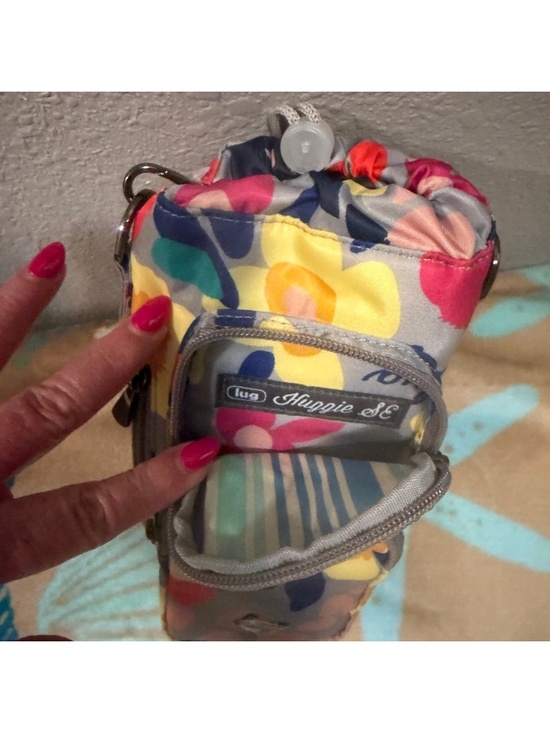 Lug Huggie SE~Wildflower Multi~NEW with tags - Picture 5 of 6